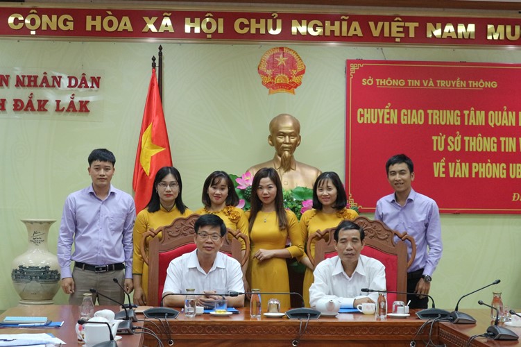 Chuyển giao Trung tâm Quản lý Cổng Thông tin điện tử tỉnh về Văn phòng UBND tỉnh